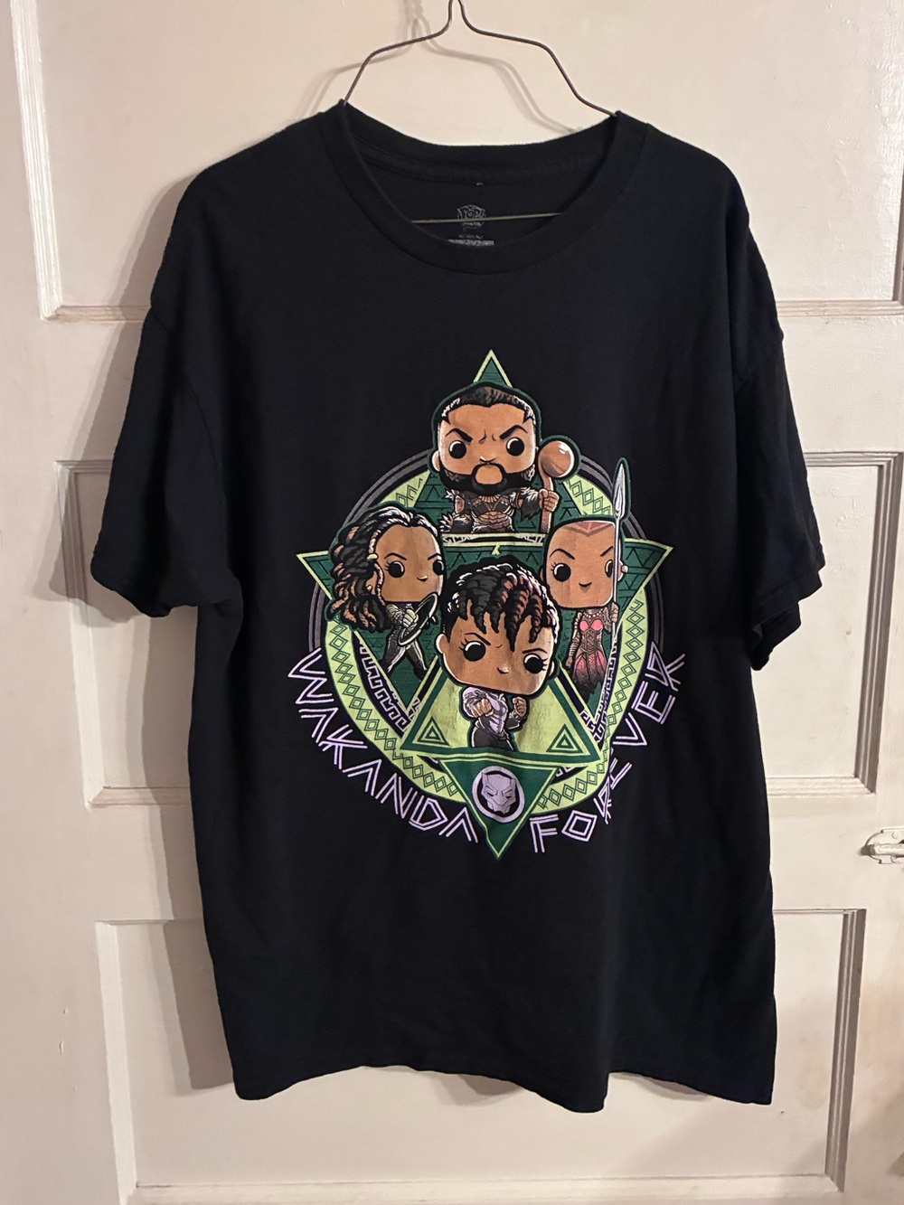 Black Panther Wakanda Forever Funko Pop Marvel Black Graphic T-Shirt Size Large